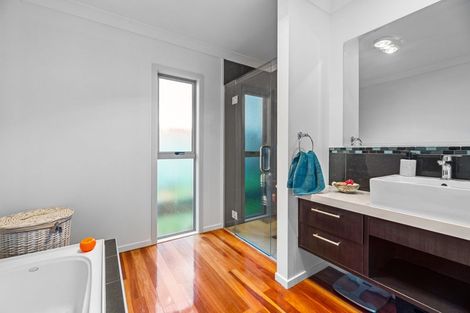 Photo of property in 17 Excelsa Place, Papamoa Beach, Papamoa, 3118