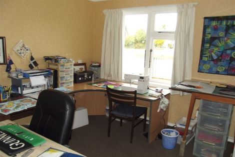 Photo of property in 12 Eaton Street, Waimate, 7924