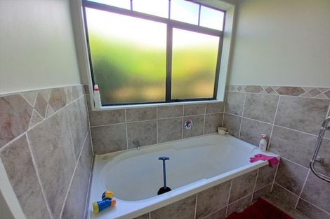 Photo of property in 25 Northwood Avenue, Albany, Auckland, 0632