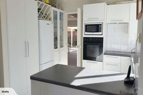 Photo of property in 2/7a Corunna Road, Milford, Auckland, 0620