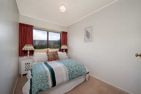 Photo of property in 2/77 Aberfeldy Avenue, Highland Park, Auckland, 2010