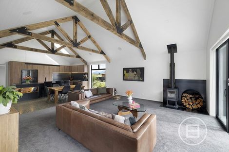 Photo of property in 52 Cunninghams Drive, Jacks Point, Queenstown, 9371