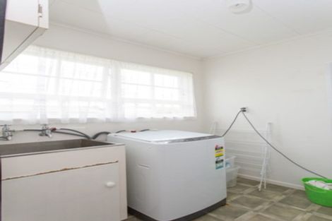 Photo of property in 36 Ward Street, Aramoho, Whanganui, 4500