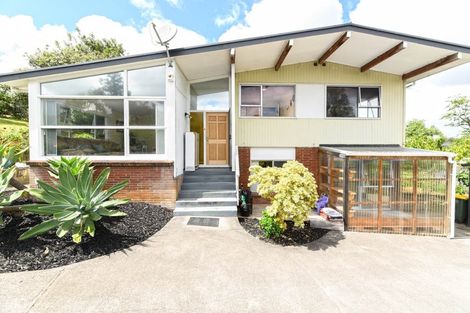 Photo of property in 7 Darcy Place, Massey, Auckland, 0614