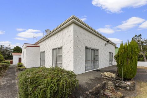 Photo of property in 28 Tay Street, Woodville, 4920
