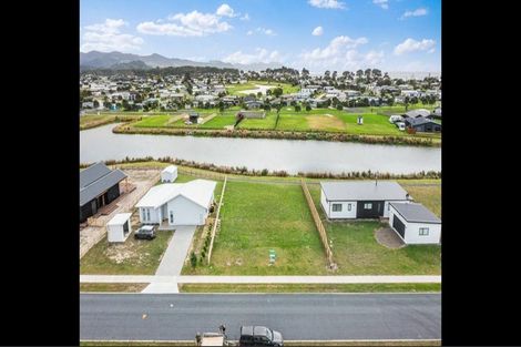 Photo of property in 208 Hamiora Street, Matarangi, 3592