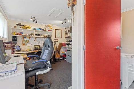 Photo of property in 12 Regent Avenue, Rangiora, 7400