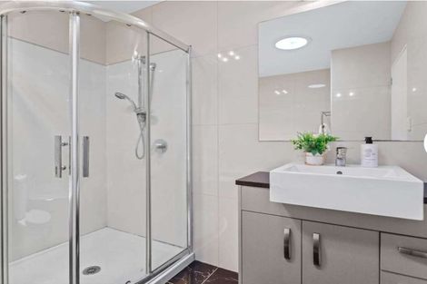 Photo of property in 32/5 Perekia Street, Albany, Auckland, 0632