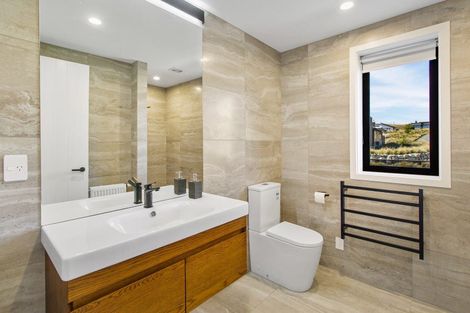 Photo of property in 16 Mistake Drive, Lake Tekapo, 7999