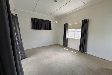 Photo of property in 16 Braid Road, St Andrews, Hamilton, 3200