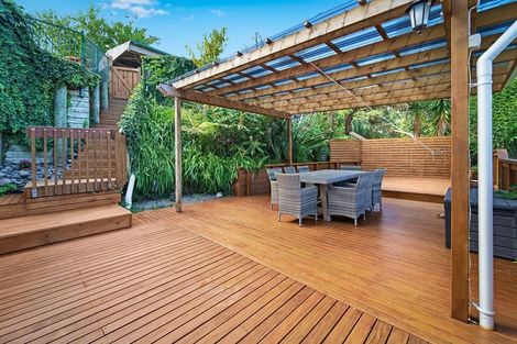 Photo of property in 23 Cedar Heights Avenue, Massey, Auckland, 0614