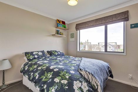 Photo of property in 4 Larlin Drive, Hawera, 4675