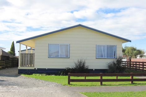 Photo of property in 13 Vogel Street, Shannon, 4821