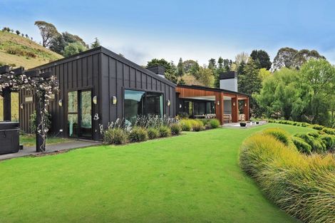 Photo of property in 1 Te Roera Drive, Taradale, Napier, 4112