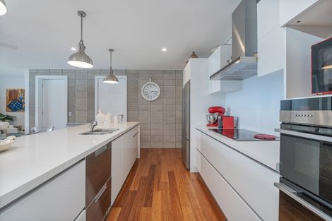 Photo of property in 7/6 The Marina, Tairua, 3508