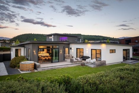 Photo of property in 67 Infinity Drive, Wanaka, 9305
