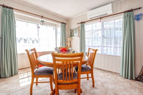 Photo of property in 1010 Garry Street, Raureka, Hastings, 4120