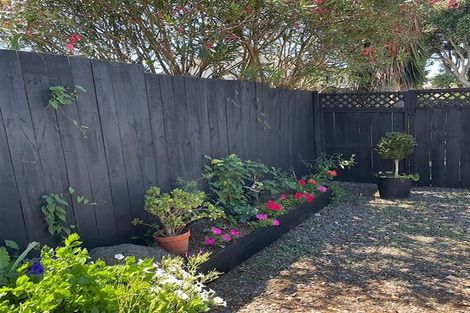 Photo of property in 1/636 Mount Wellington Highway, Mount Wellington, Auckland, 1062