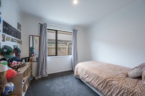 Photo of property in 8 Huntaway Close, Stoke, Nelson, 7011