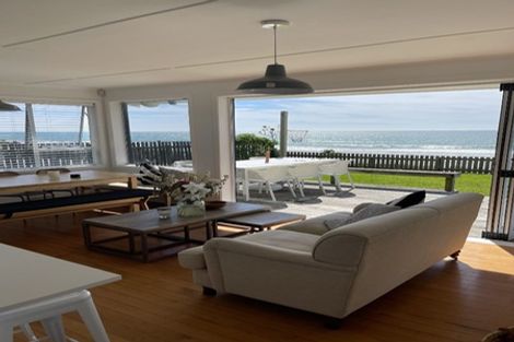 Photo of property in 107 Karewa Parade, Papamoa Beach, Papamoa, 3118