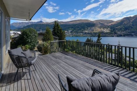 Photo of property in 10 Loop Road, Kawarau Falls, Queenstown, 9300