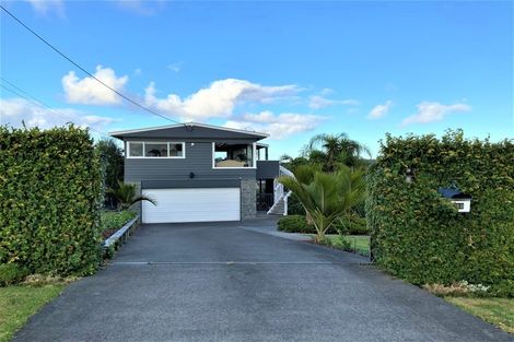 Photo of property in 22 Melandra Road, Stanmore Bay, Whangaparaoa, 0932