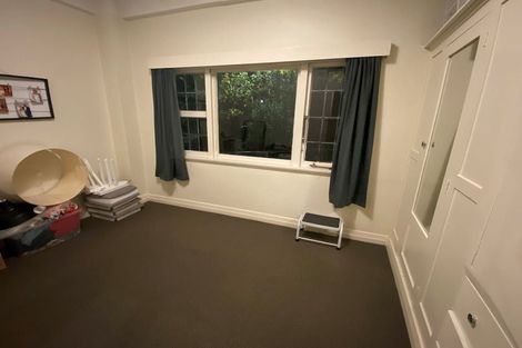 Photo of property in Elms Court Flats, 8/367 The Terrace, Te Aro, Wellington, 6011