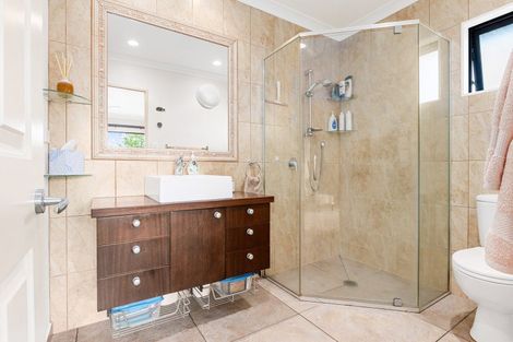 Photo of property in 2 Compton Grove, Huntington, Hamilton, 3210