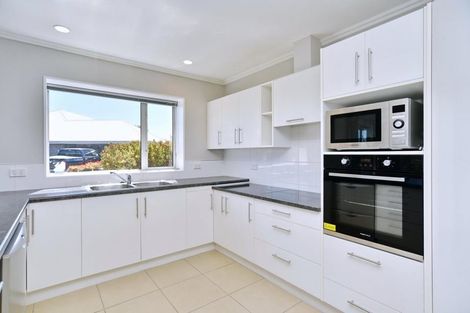 Photo of property in 15 Sycamore Close, Rangiora, 7400