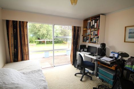 Photo of property in 16 Fenruss Street, Fairy Springs, Rotorua, 3015