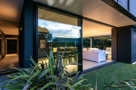 Photo of property in 7a Palmer Crescent, Mission Bay, Auckland, 1071