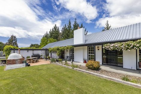 Photo of property in 1461 North Eyre Road, West Eyreton, Rangiora, 7475