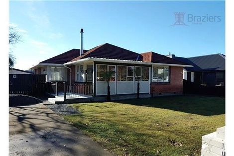 Photo of property in 338 Memorial Avenue, Burnside, Christchurch, 8053