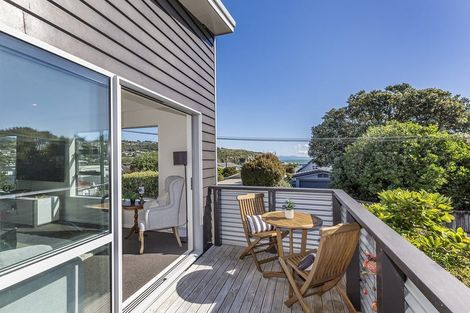 Photo of property in 22a Main Road, Titahi Bay, Porirua, 5022