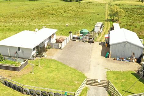 Photo of property in 49 Hokio Sand Road, Hokio Beach, Levin, 5571