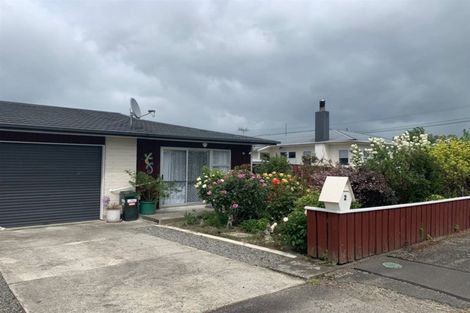 Photo of property in 2 Keir Crescent, Lansdowne, Masterton, 5810
