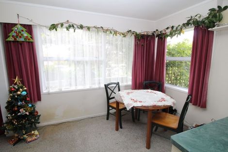 Photo of property in 16 Fenruss Street, Fairy Springs, Rotorua, 3015