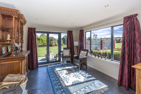 Photo of property in 158 Barkers Road, Loburn, Rangiora, 7472