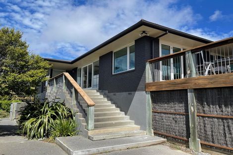 Photo of property in 124 Major Hornbrook Road, Mount Pleasant, Christchurch, 8081