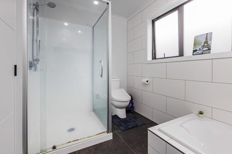 Photo of property in 25 Rosslands Avenue, Karaka, 2124