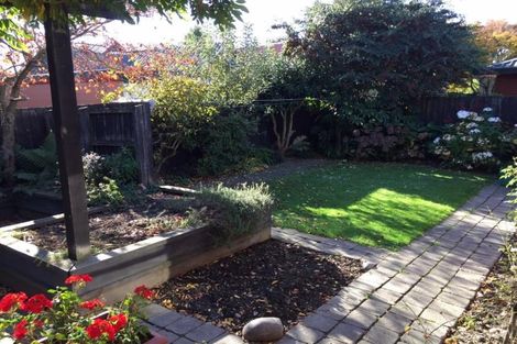 Photo of property in 2/137 Grahams Road, Burnside, Christchurch, 8053