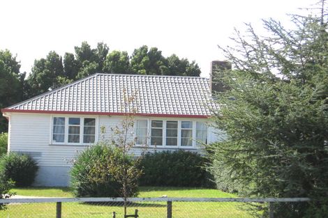 Photo of property in 239 Great North Road, Henderson, Auckland, 0612
