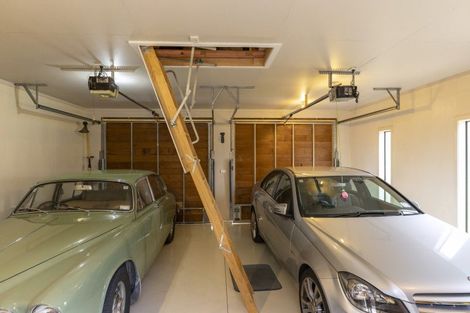 Photo of property in 51 Chesham Avenue, Waipahihi, Taupo, 3330