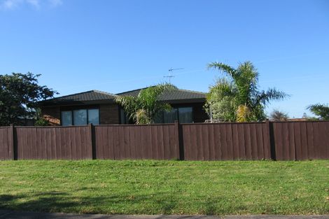 Photo of property in 2 Sample Road, Albany, Auckland, 0632