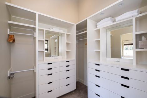 Photo of property in Gatehouse And River Room., 1308c Tuki Tuki Road, Tuki Tuki, Havelock North, 4294