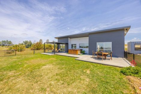 Photo of property in 1 Country Lane, Waipawa, 4210