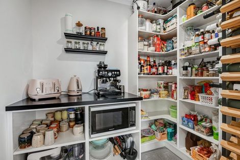 Photo of property in 9 St Julia Court, Helensville, 0800