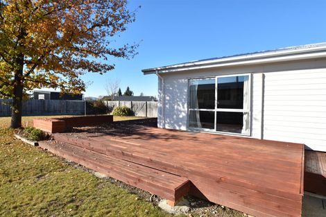Photo of property in 12 Rhoboro Road, Twizel, 7901