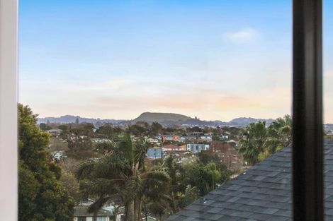 Photo of property in 20 Cherry Road, Bucklands Beach, Auckland, 2014