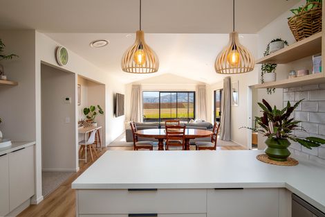 Photo of property in 355 Golden Road, Springvale, Alexandra, 9393